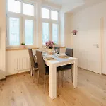 Grosslingova Old Town Retreat * Bratislava