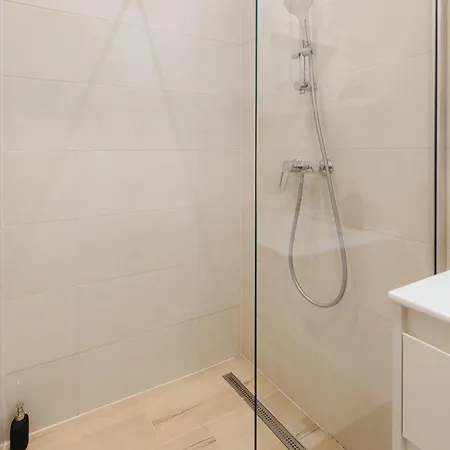 Grosslingova Old Town Retreat Apartment *