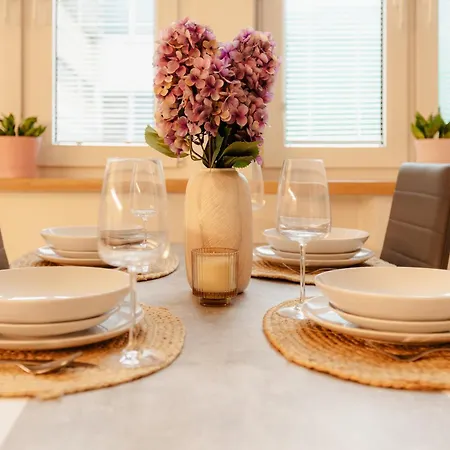 Grosslingova Old Town Retreat Bratislava