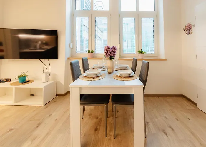 Grosslingova Old Town Retreat Apartamento