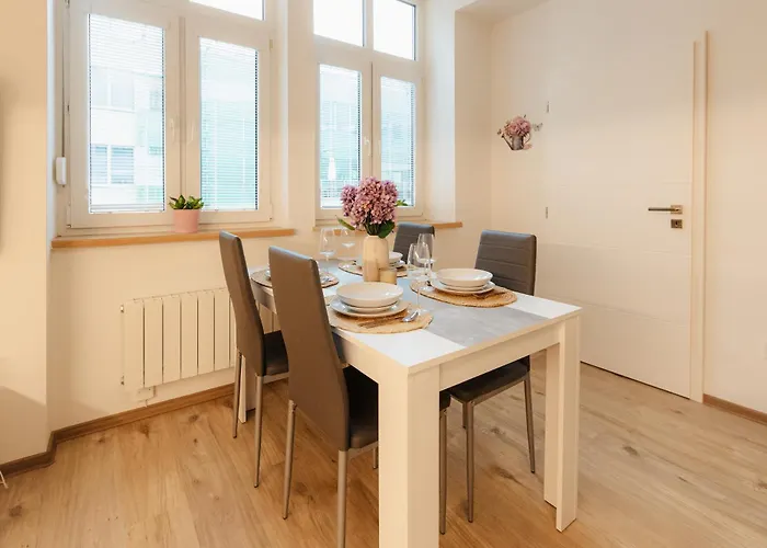 Apartament Grosslingova Old Town Retreat