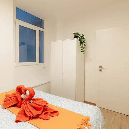 Grosslingova Old Town Retreat Апартаменты